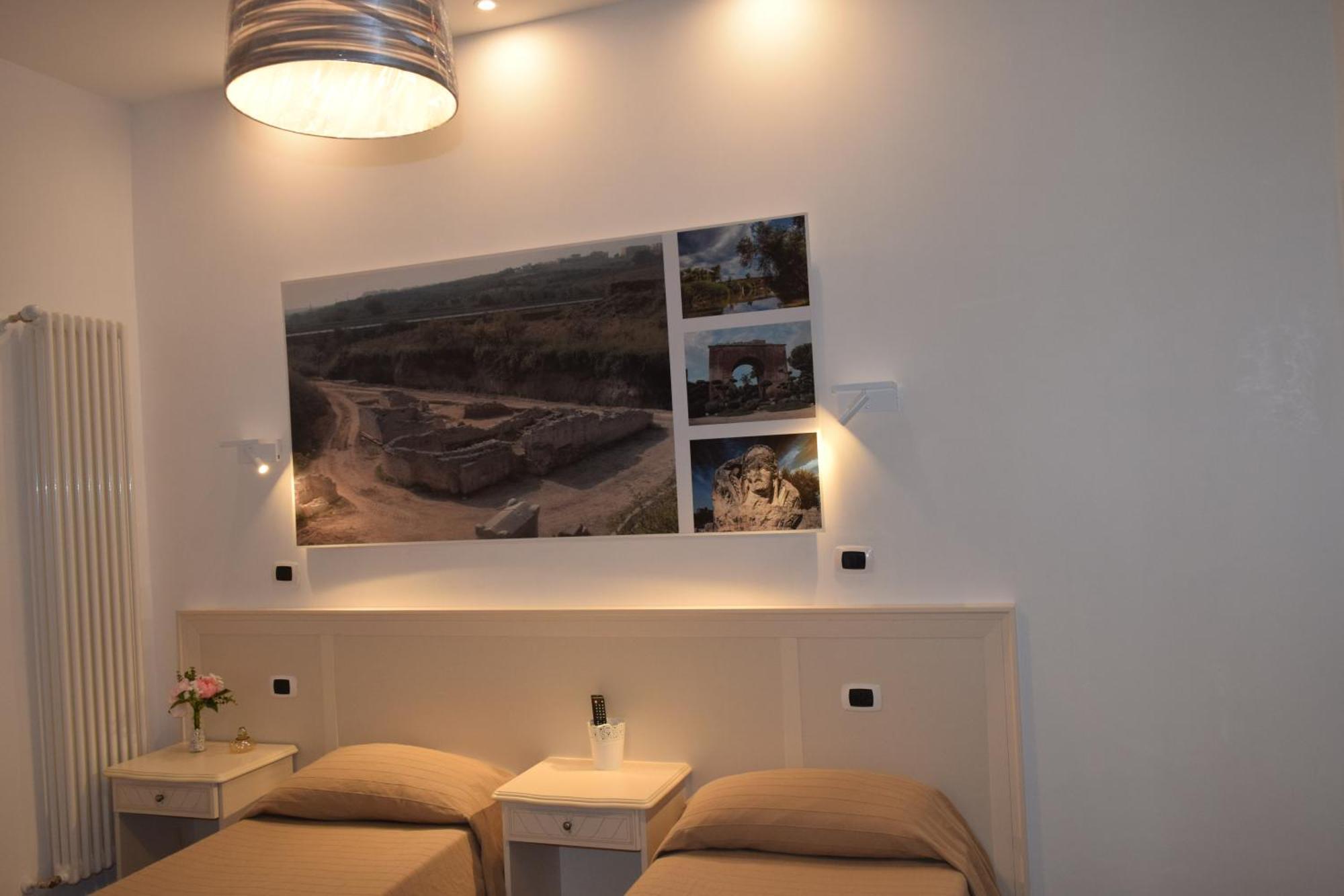 Domus Al Corso Con Servizio B&B Canosa di Puglia Bagian luar foto