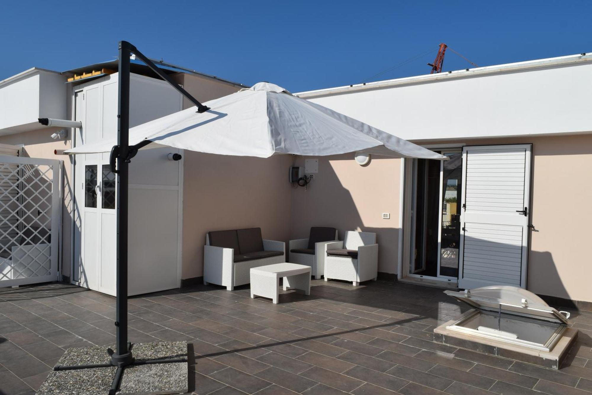 Domus Al Corso Con Servizio B&B Canosa di Puglia Bagian luar foto