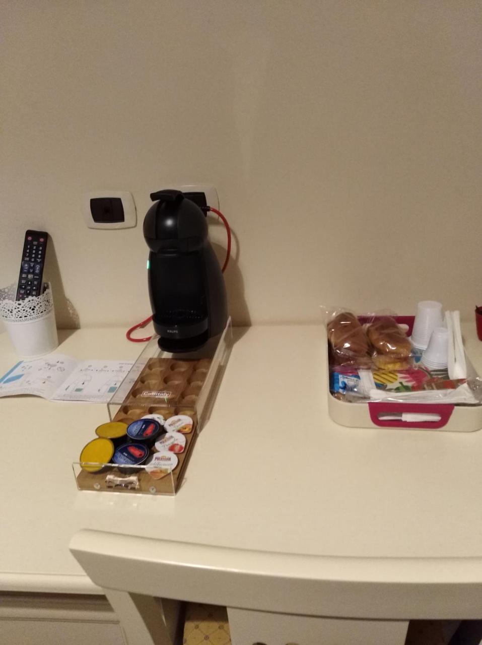 Domus Al Corso Con Servizio B&B Canosa di Puglia Bagian luar foto
